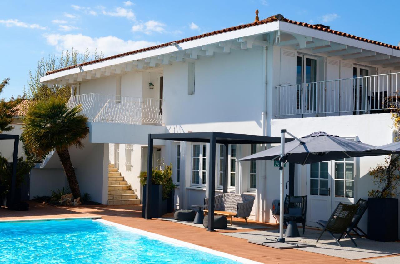 Hotel Hr Hotel-restaurant & Marin La Flotte
