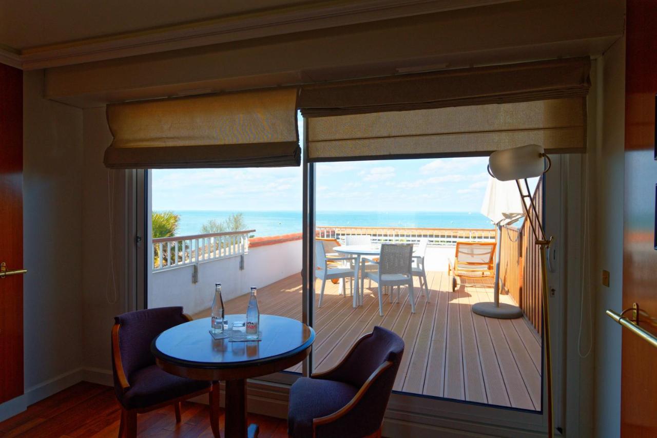 Hr Hotel-restaurant & Marin 5* La Flotte