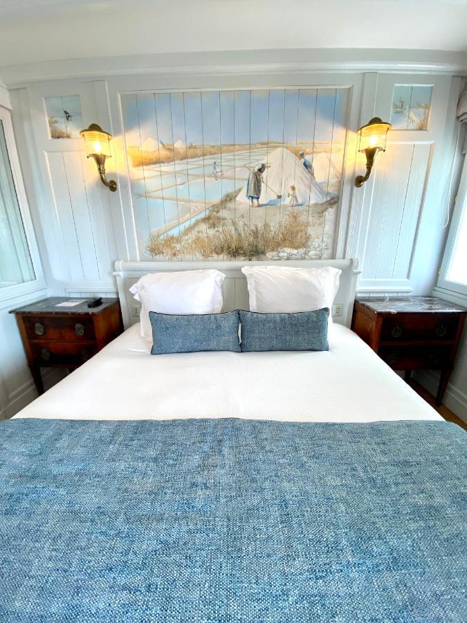 Hr Hotel-restaurant & Marin